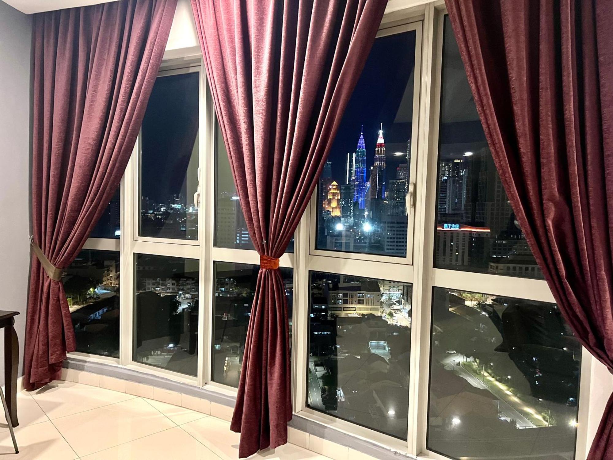 Regalia Suites 424 كوالالمبور المظهر الخارجي الصورة